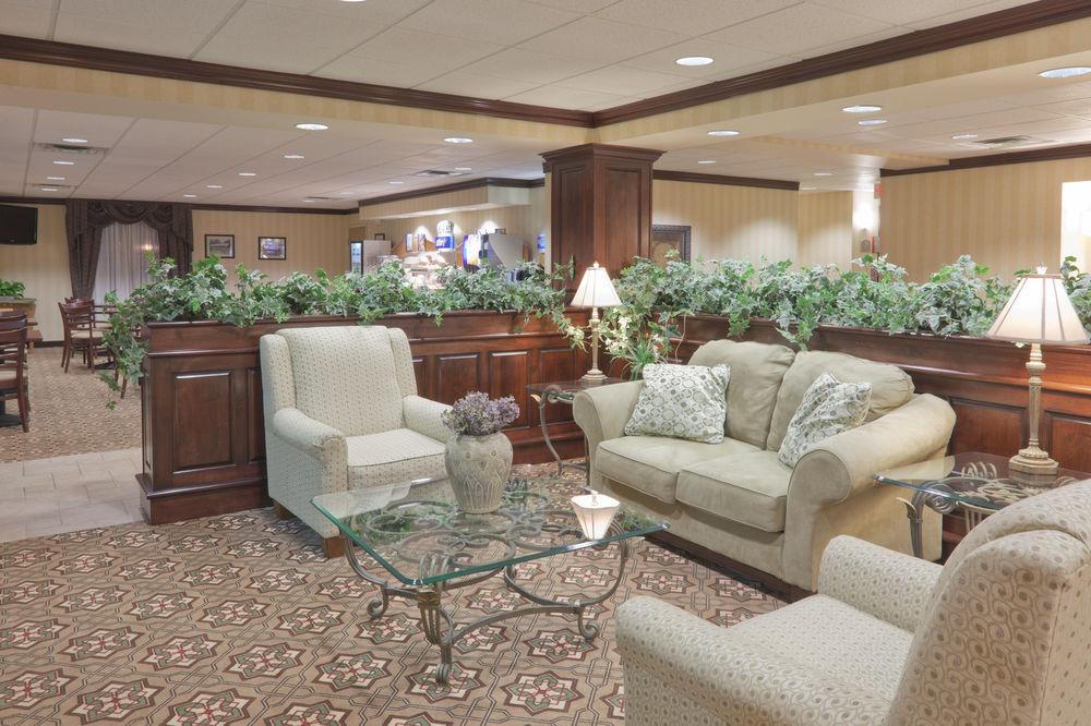 Holiday Inn Express Greensburg By Ihg Kültér fotó